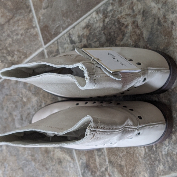 Zara Girls Studded Leather Cowboy Ankle Boots - Picture 4 of 5